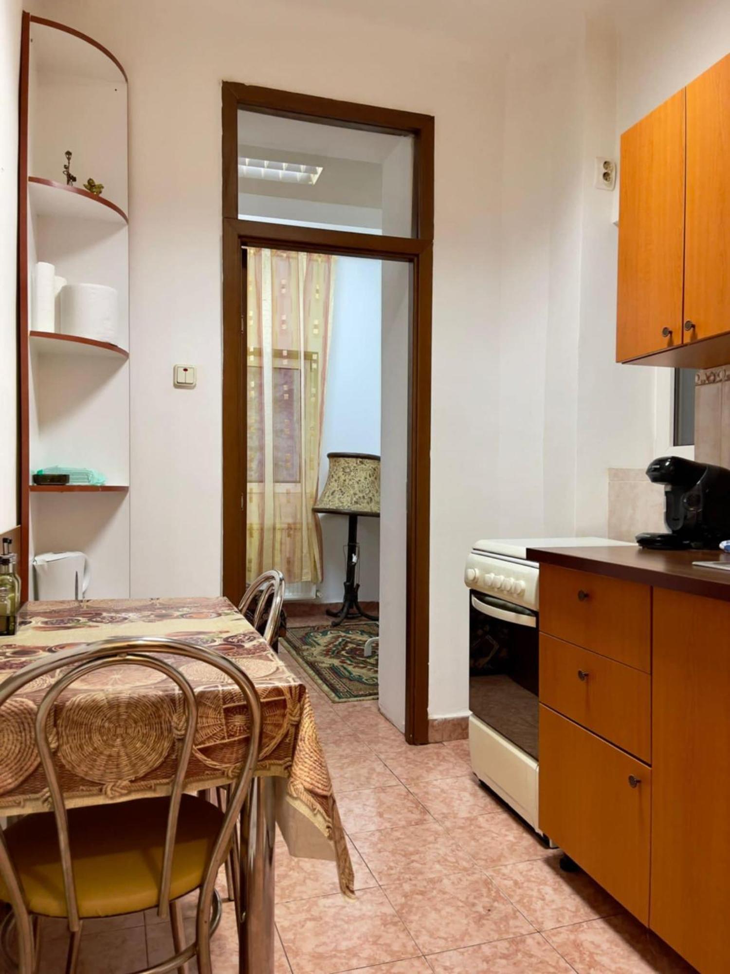 Central Vintage Bucharest Apartment Exterior photo